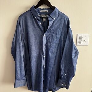 NWOT Duluth Trading Wrinkle Fighter Relaxed Fit Long Sleeve Shirt Men’s Medium